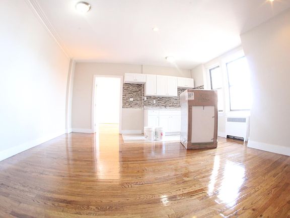 5th image of 2939 Grand Concourse #5E-1