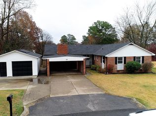 148 Milton Dr, Paducah, KY 42003