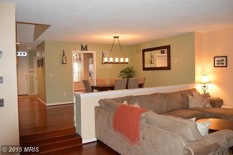 main living & dining area