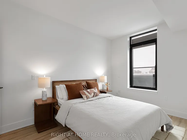 377 Winona Ave #607 — Photo 22