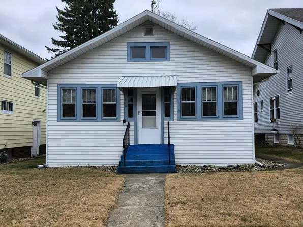 840 Wolcott Ave, Saint Joseph, MI 49085