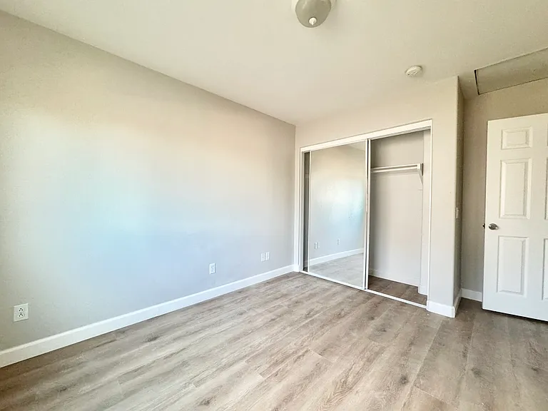 2871 Pinta Ct — Photo 30