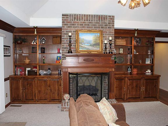4th image of 3330 Kami Dr