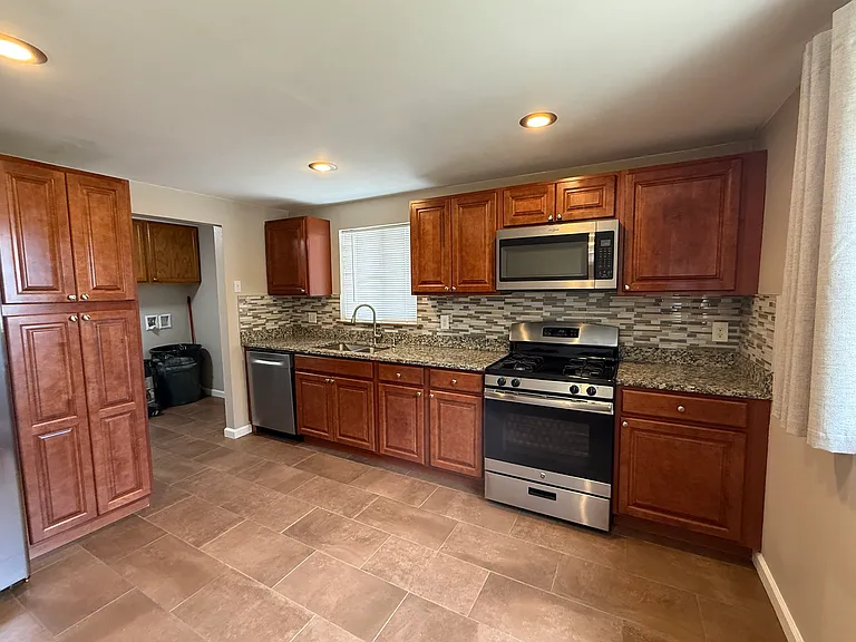 1451 S Osage St — Photo 18