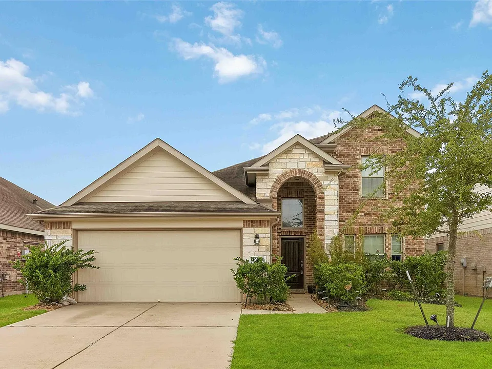 20731 Laurel Rain Ct