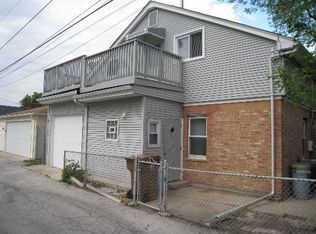 2418 Hessing St, River Grove, IL 60171