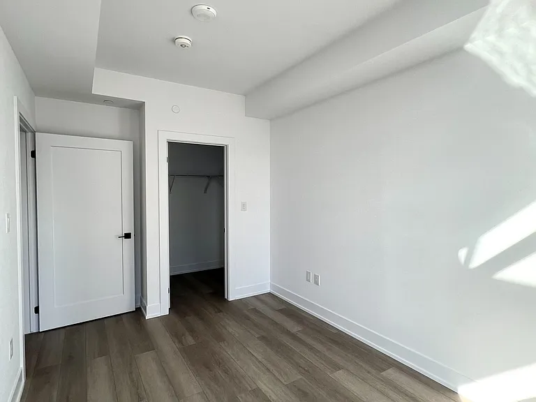 470 Dundas St E #715 — Photo 11