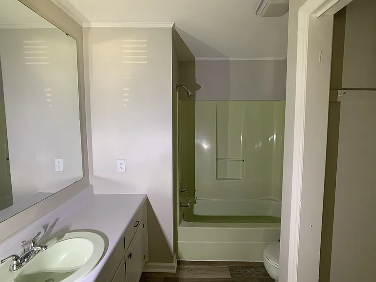 227 Welch Ave #B — Photo 6