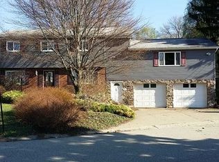 325 Fernledge Dr, New Kensington, PA 15068