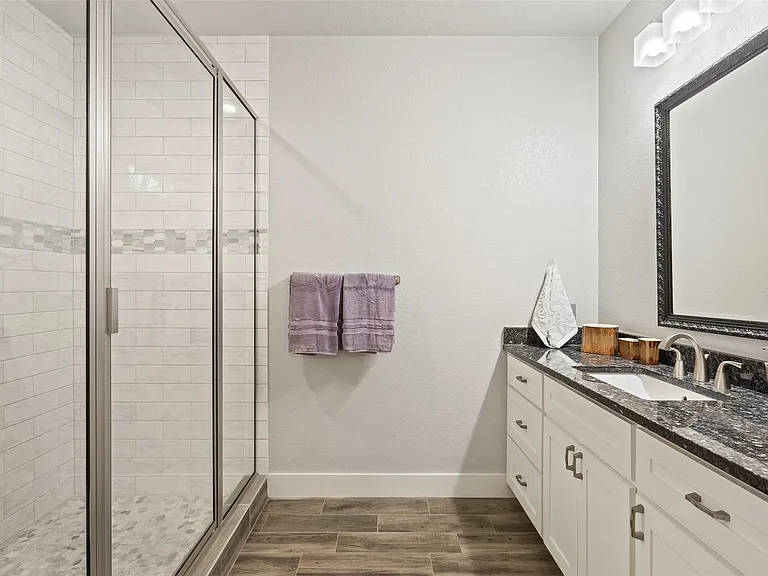 414 Gregg Dr — Photo 37