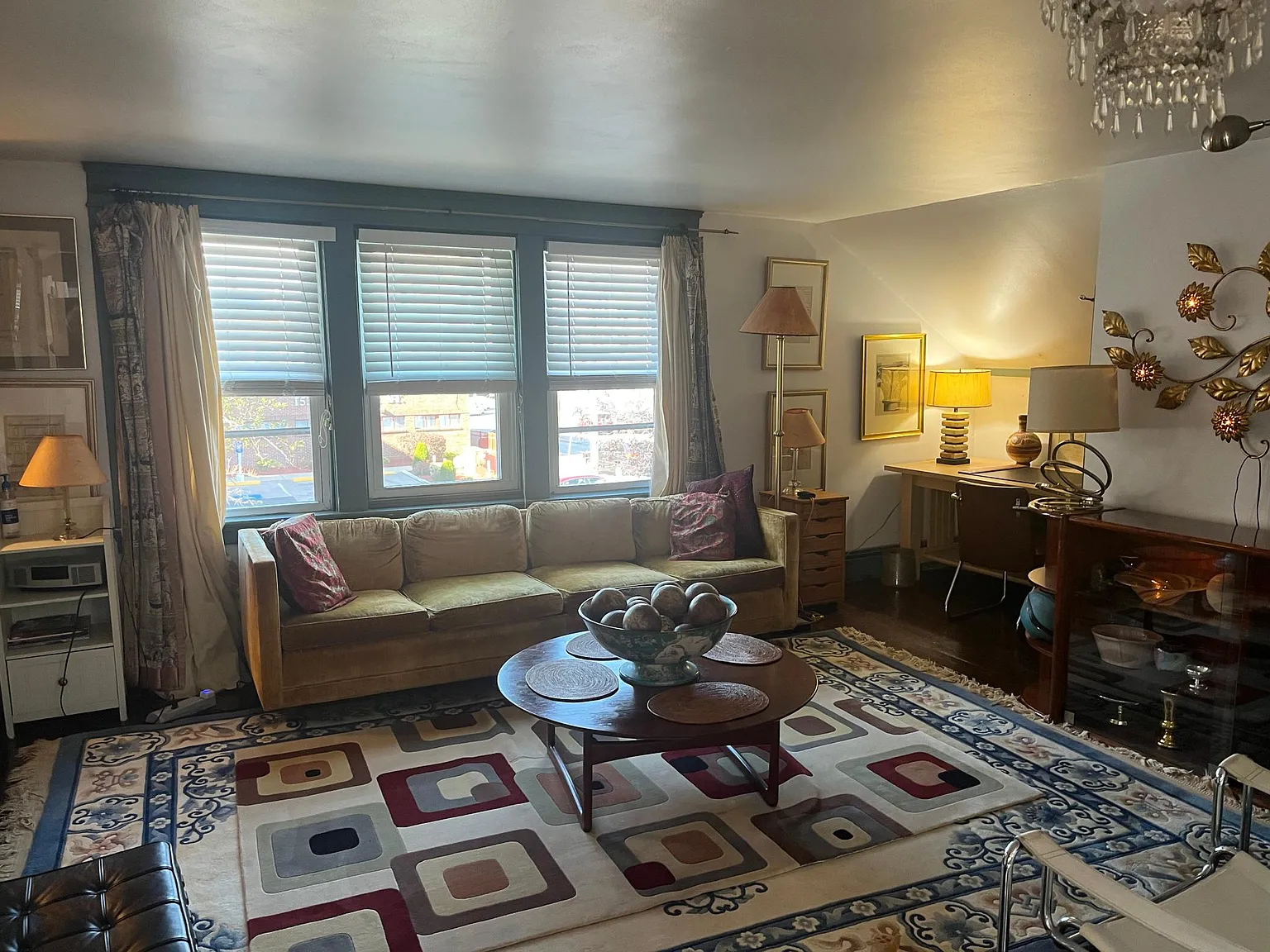 1 bed, 800 sqft, $2,200 — Photo 3