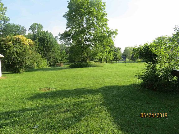 4th image of 1865 E County Road 25 N
