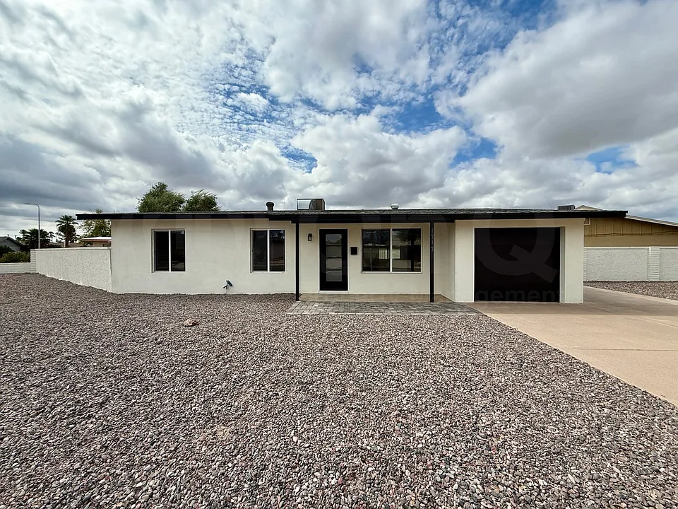 1717 E Campus Dr