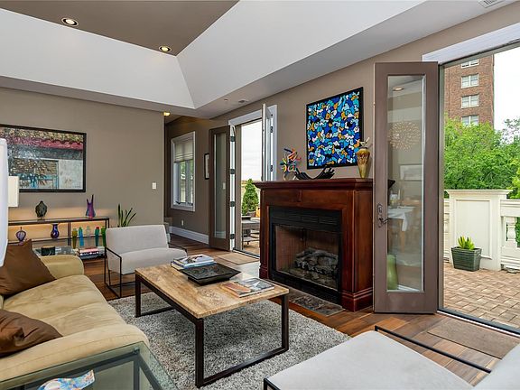 4th image of 4411 McPherson Ave #4