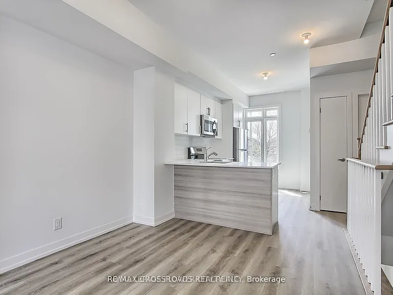 98 Bartley Dr — Photo 8