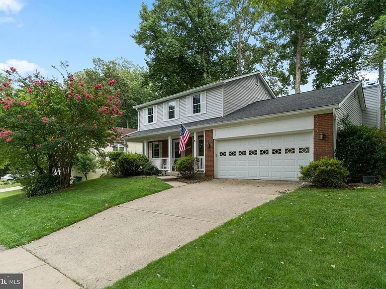 9707 Rossetti Ct — Photo 2