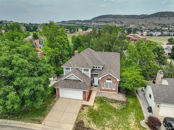 2nd image of 87 Buckthorn Drive