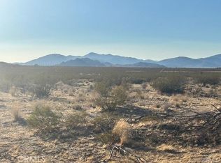 112 Colusa Rd, Apple Valley, CA 92307