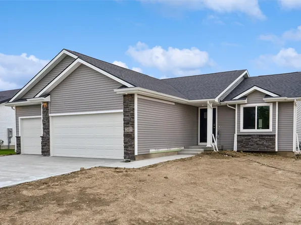 2407 Chestnut St, Granger, IA 50109