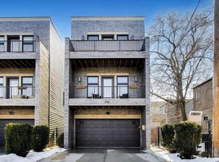 347 E 44th St, Chicago, IL