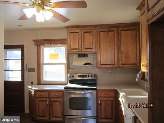 5th image of 17615 Cedar Lawn Dr