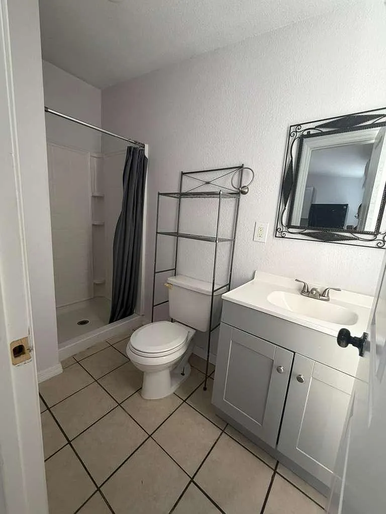 1 bed, 600 sqft, $1,200 — Photo 1