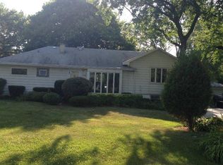 1230 S Oakland Ave, Villa Park, IL