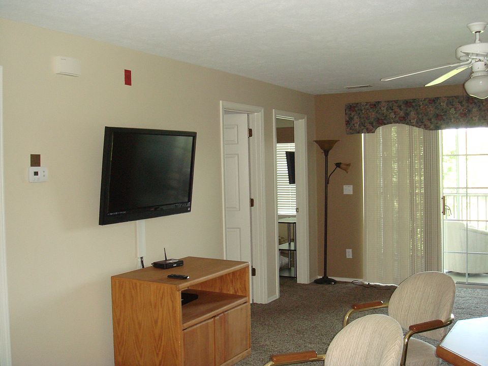 2nd image of 120 Spring Creek Ct APT 15