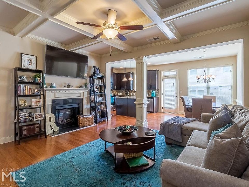 1st image of 4977 Whiteoak Walk SE