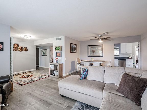 3rd image of 13431 W CASTLE ROCK Drive