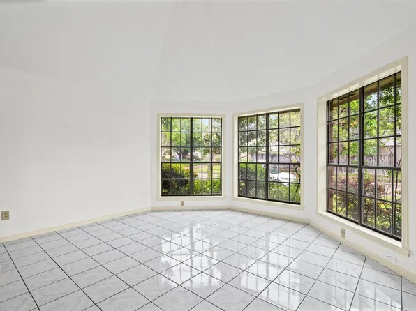 1922 Hickory Lawn Dr, Houston, TX 77077