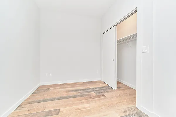 Rented by Living New York | media 8