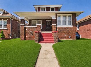 340 156th Pl, Calumet City, IL 60409