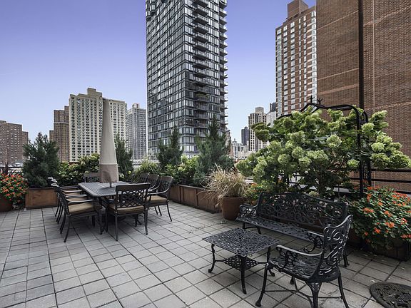 2nd image of 245 E 93rd St APT 7C