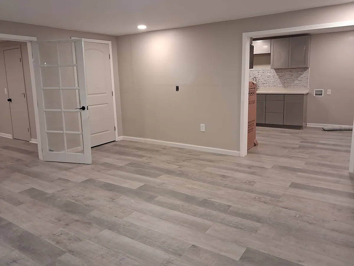 Living Room area, entrance to Kitchen. New wood floor - Fowler Rdg