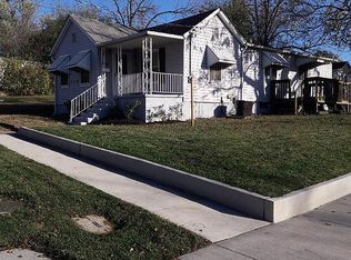 220 Broadway Ave, Crystal City, MO 63019