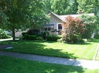 836 Deborah Dr, Willowick, OH 44095