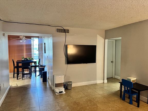 4th image of 8700 SW 133rd Avenue Rd APT 106