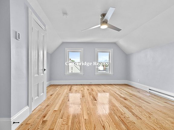 5th image of 39 Hancock St #2T