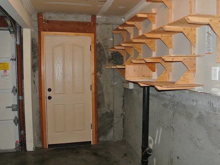 1727 SW Stanford St — Photo 25
