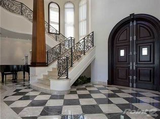 6633 Allison Rd, Miami Beach, FL 33141