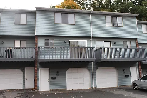 579 Churchill Dr Photo 1