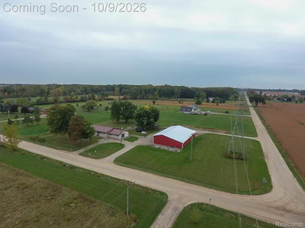 1195 Miller Rd, Allenton, MI 48002