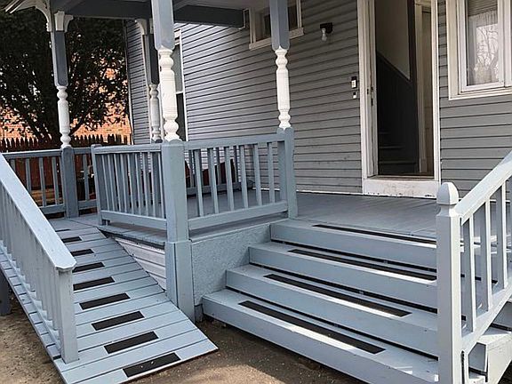 2nd image of 498 Howard Ave Floor 2
