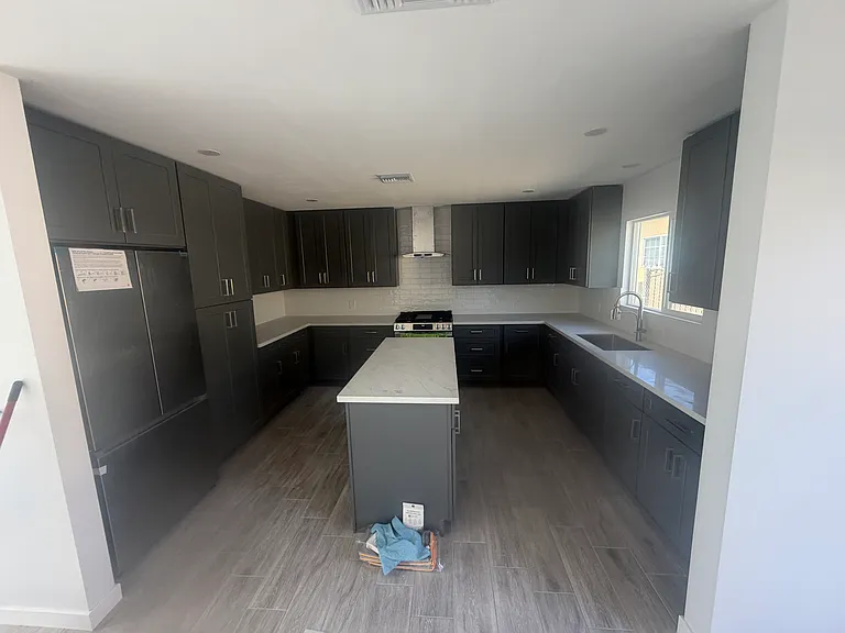 9721 Monte Vista Ave #B — Photo 7