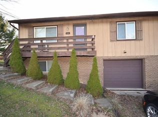 2386 Massillon Rd, Akron, OH 44312