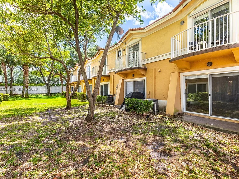 12850 SW 31st Ct #102 — Photo 31