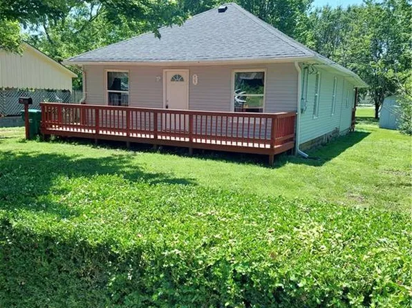 407 W Pine St, Butler, MO 64730