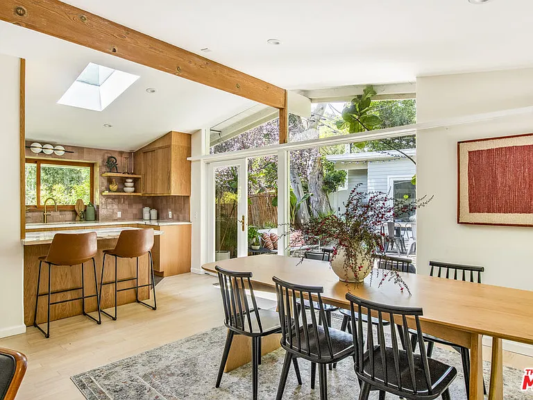 10003 Westwanda Dr — Photo 13
