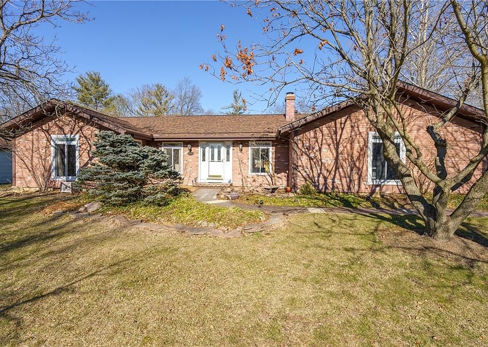 1st image of 1007 Williamsburg Dr